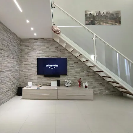 Daydreamer House Apartment
